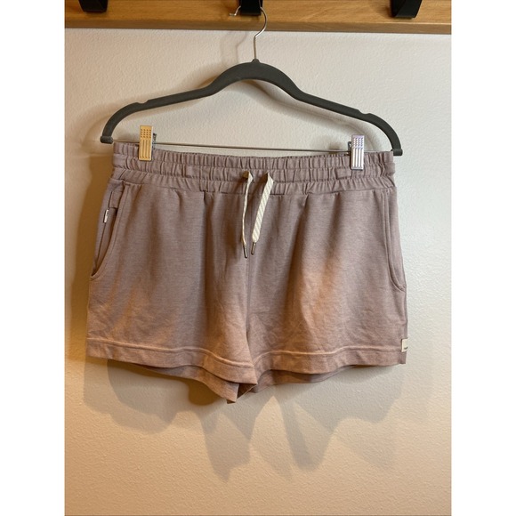 Vuori Pants - Vuori Halo Performance Shorts Pale Purple  Dreamknit VW339 Womens Medium